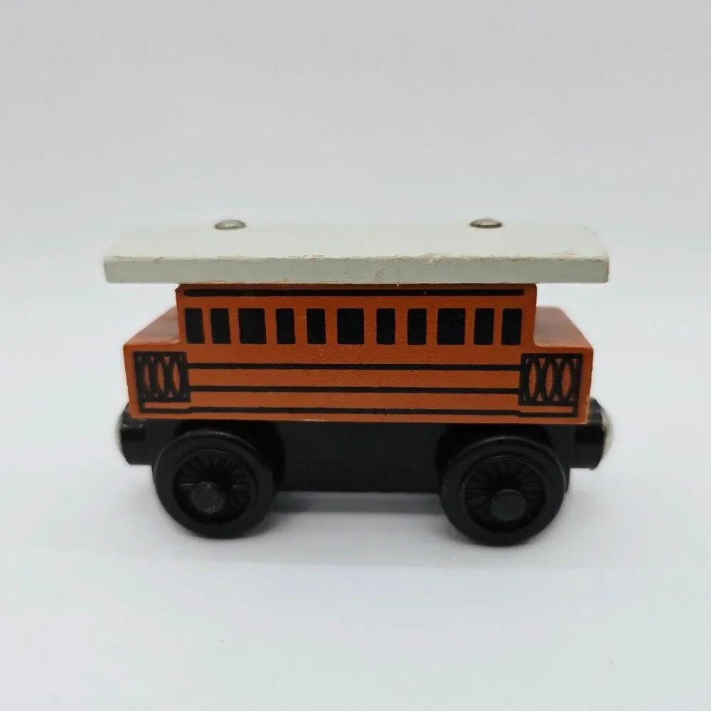 Thomas & Friends Wooden Railway Henrietta Train Tank Engine